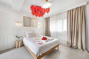 JIJI Suites