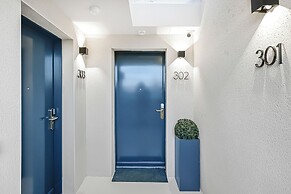 JIJI Suites