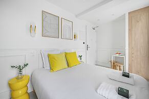 JIJI Suites