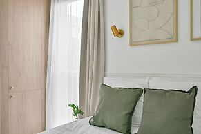 JIJI Suites