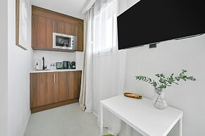 JIJI Suites