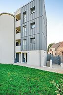 JIJI Suites