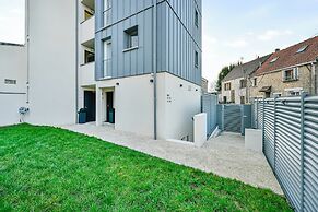 JIJI Suites