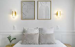 JIJI Suites