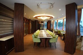 Roop Vihar Resort