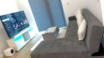 Apartment With Space in Parking