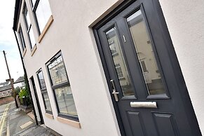 Pinfold Suite - Chester Road Apartments by