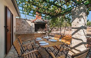 Holiday Home Stomorica