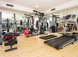 Authentic Dalmatian Hillside Escape With Pool, Sauna & BBQ