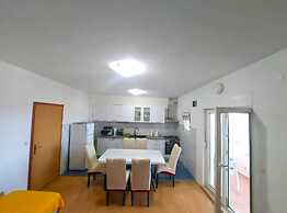 Seaside Okrug Gornji Apartment With Terrace and Patio