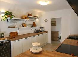 Secluded Oasis With Pool, Outdoor Kitchen, & Landscaped Terraces