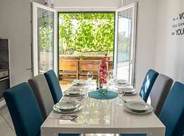 Tranquil Oasis Holiday Home Primorski Dolac With Pool