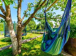 Tranquil Oasis Holiday Home Primorski Dolac With Pool