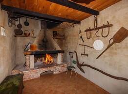 Tranquil Oasis Holiday Home Primorski Dolac With Pool