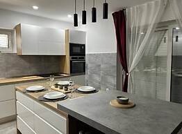 Bright and Tranquil Holiday Home With Pool