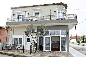 Romilia Guesthouse