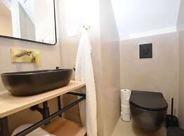 Chic and Stylish Old Town Rovinj Apartment