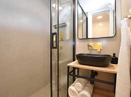 Chic and Stylish Old Town Rovinj Apartment