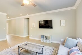 5 Mi to Shasta Lake: Newly Built Home w/ Backyard!