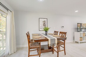 Near Top Attractions: Deck Dining at Severn Home!