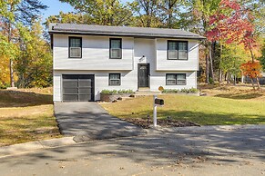 Near Top Attractions: Deck Dining at Severn Home!