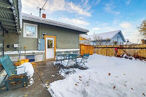 1 Mi to Dtwn Casper: Homey Getaway w/ Yard!