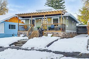 1 Mi to Dtwn Casper: Homey Getaway w/ Yard!