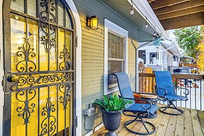 1 Mi to Dtwn Casper: Homey Getaway w/ Yard!