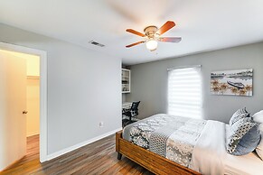 Lake Gem: Private Dock & Large Patio in Lewisville