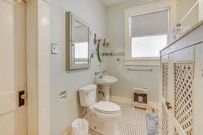 1 Mi to Dtwn Meridian: Historic Home w/ Porch!