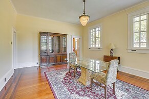 1 Mi to Dtwn Meridian: Historic Home w/ Porch!