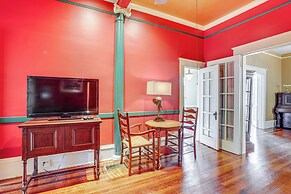 1 Mi to Dtwn Meridian: Historic Home w/ Porch!