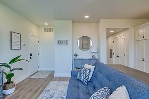 Walk to Beach: Penthouse Condo in Traverse City!