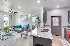 Newly Built Home: 2 Mi to Dtwn Temple!