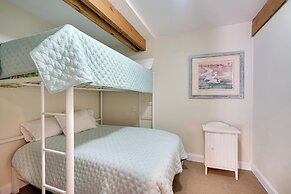 Laid-back Luxury: Home w/ Pool Near Bowmans Beach