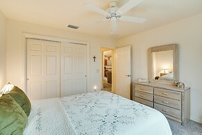 1 Mi to Spanish Springs Square: The Villages Home!