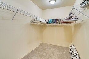 1 Mi to Spanish Springs Square: The Villages Home!