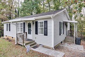 Near Lake Wylie - Updated Cottage w/ Yard!