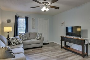 Near Lake Wylie - Updated Cottage w/ Yard!