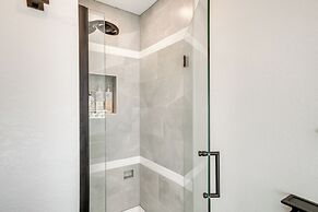 Lake-view Apt w/ Furnished Deck in Hayden!