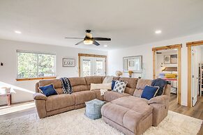 Lake-view Apt w/ Furnished Deck in Hayden!