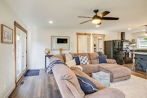 Lake-view Apt w/ Furnished Deck in Hayden!