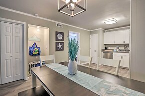 < 1 Mi to Beach: Hilton Head Condo w/ Pool Access!