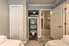 < 1 Mi to Beach: Hilton Head Condo w/ Pool Access!