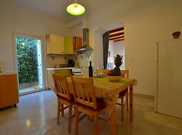 Tranquil Rovinj Studio Apartments