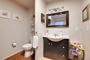 Walk to Parks & Bay: Olympia Duplex w/ Fenced Yard