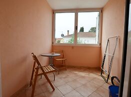 Spacious Apartment With Loggia