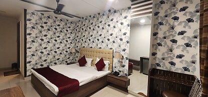 Hotel Arina Inn