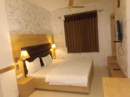 Hotel Arina Inn