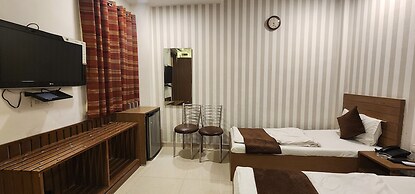 Hotel Arina Inn